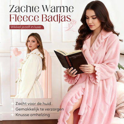 Laatste week: tijdelijk 50% korting！！！🧖♀️ Luxe Zachte Badjas – Ultra-Soft Stof, Eleganter Volant & Alledaags Comfort