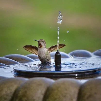 🌞Fris De Lente In Met 50% Korting!🌿Zonne-Energie Drijvende Fontein – Geen Bedrading, Meerdere Spuitkoppen voor een Levendige Tuin!