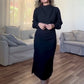 Exclusief ontwerp: Elegante lange jurk met split en mouwen in vrouwelijke light-luxe stijl.