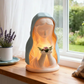 🎄Kerstdeal ALTIJD 50% KORTING!✨ Elegant Religieuze LED Nachtlamp – Sculpturaal Ontwerp, Warme Ambient Licht & Batterijbedreven (Spirituele Decoratie voor Thuis!)