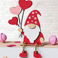 🎉Nieuwjaars Cadeau 50% KORTING!🧝‍♀️Valentijnsdag Houten Kabouter Decoratie : Romantisch Hartjes&Bloemen Ontwerp – Perfect Voor Plank & Cadeau!