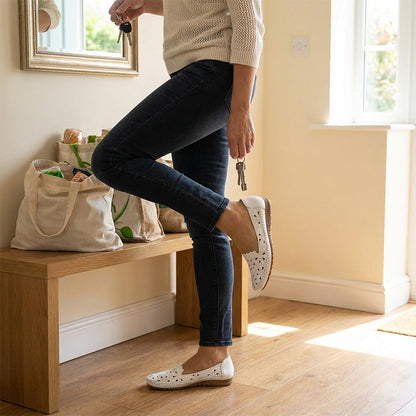 🎉Nieuwjaars Cadeau 50% KORTING!✨ Orthopedische Damesloafers Met Open Leerwerk – Comfort & Stijl Voor Pijnvrije Voeten!
