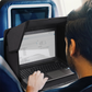 ❄️Zomerfresh 50% Korting!💻2-in-1 Laptophoes met Zonnescherm – Antireflectie Privacy Cover voor Buitenwerken, Studie & Reizen