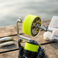 ❄️Zomerfresh 50% Korting!🎣Draagbare Vislijn Spoeler met Zuignap – Anti-Twist Opspoelapparaat met Verstelbare Spanning voor Hengelmolens